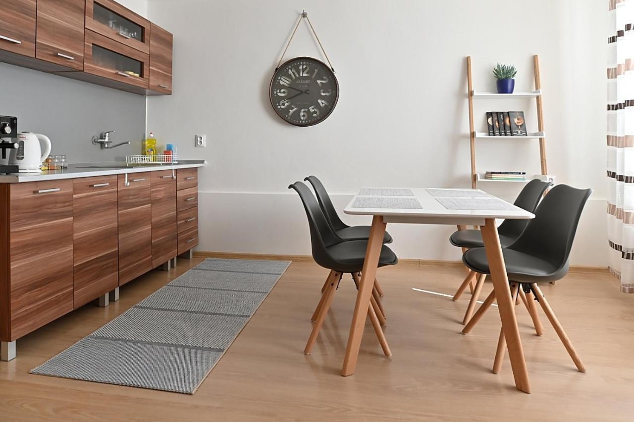 Apartman 5Five Prešov Exterior foto